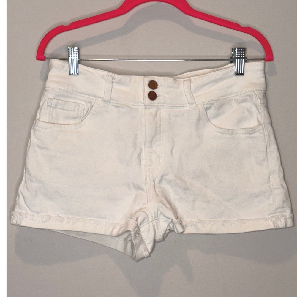 KanCan‎ Signature White High Rise Frayed Hem Denim Shorts Size 29